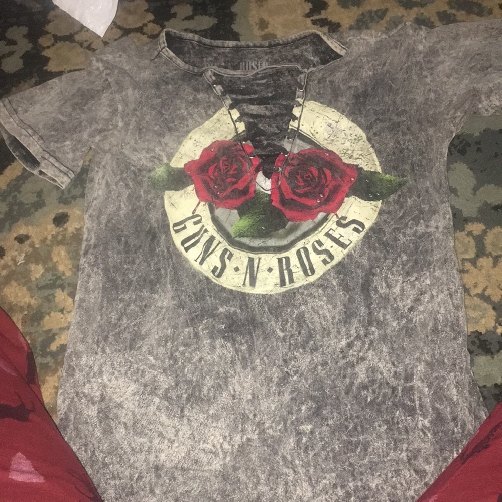 Guns and Roses